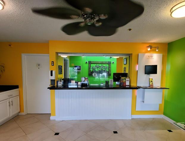 Coastal Inn & Suites - Wilmington, NC hotel detail image 4