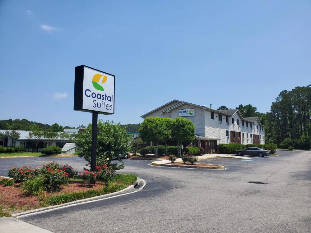 Coastal Inn & Suites - Wilmington, NC hotel hero