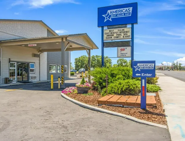 Americas Best Value Inn Burns hotel detail image 3
