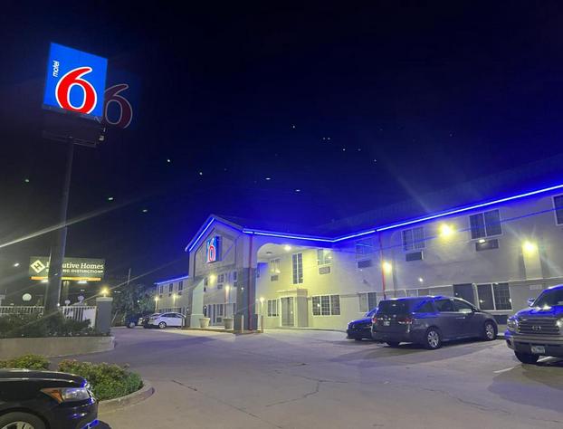 Motel 6 Tulsa, OK - Airport hotel detail image 3