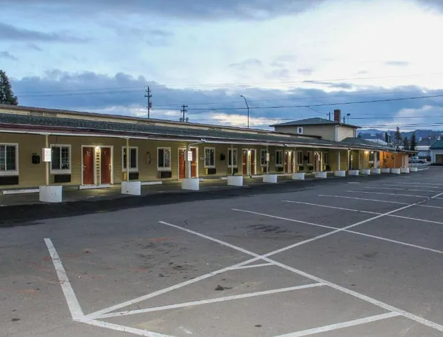 Rodeway Inn Medford South I-5 hotel detail image 2