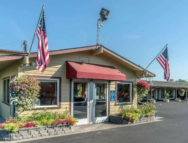 Rodeway Inn Medford South I-5 hotel detail image 4