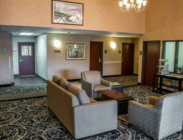 Comfort Suites Portland Southwest hotel detail image 3