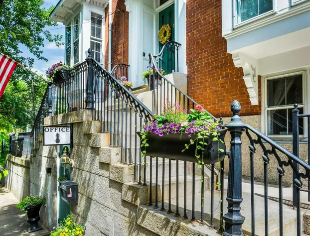 Christopher Dodge House hotel detail image 1