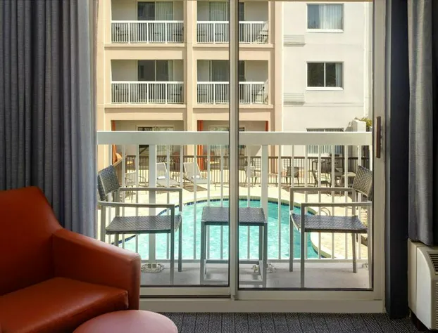 Courtyard by Marriott Myrtle Beach Broadway hotel detail image 1