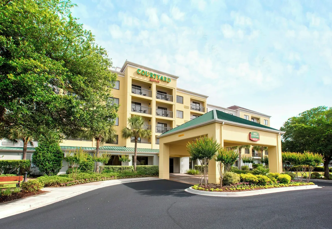 Courtyard by Marriott Myrtle Beach Barefoot Landing hotel hero