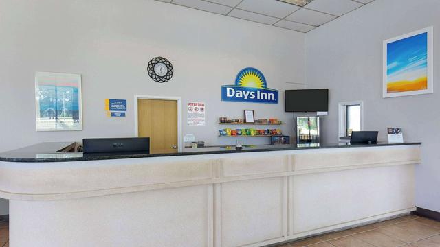 Days Inn by Wyndham St George hotel detail image 3