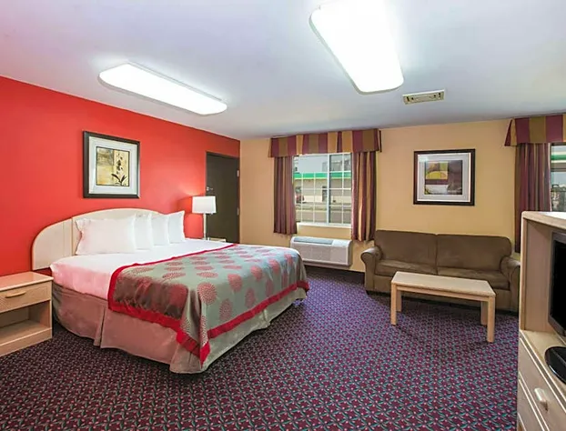 Ramada by Wyndham Sioux Falls hotel detail image 4