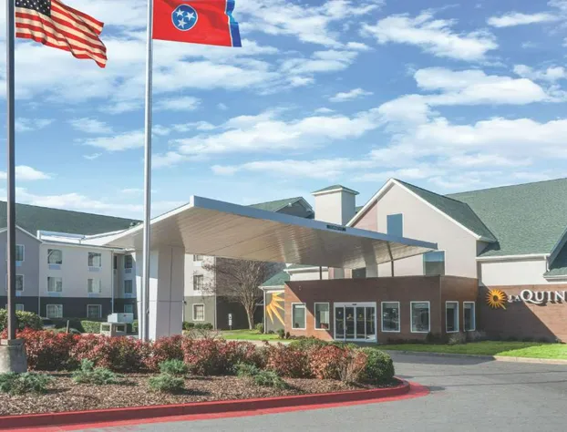 La Quinta Inn & Suites by Wyndham Chattanooga-Hamilton Place hotel detail image 1