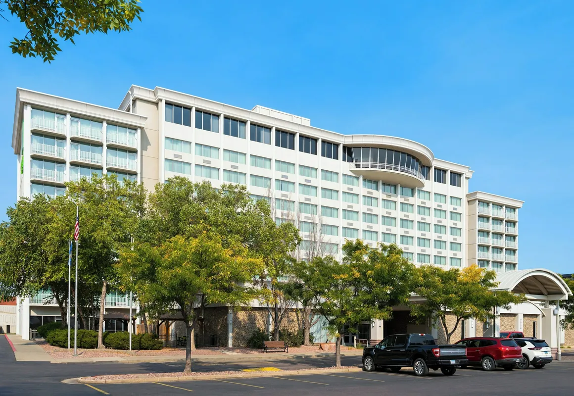 Holiday Inn Sioux Falls-City Centre by IHG hotel hero