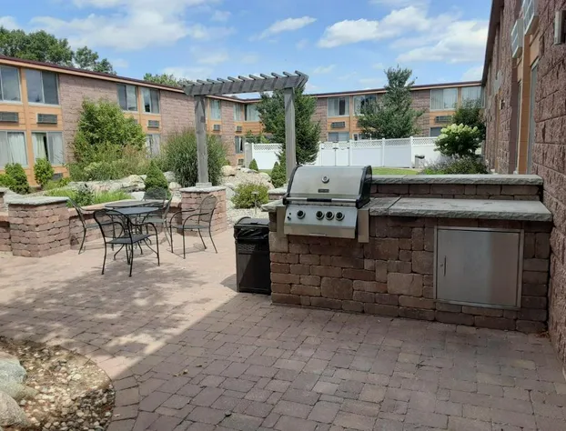 The Dakota hotel detail image 1