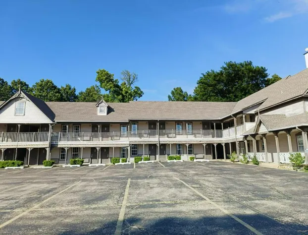 Victorian Inn hotel detail image 2