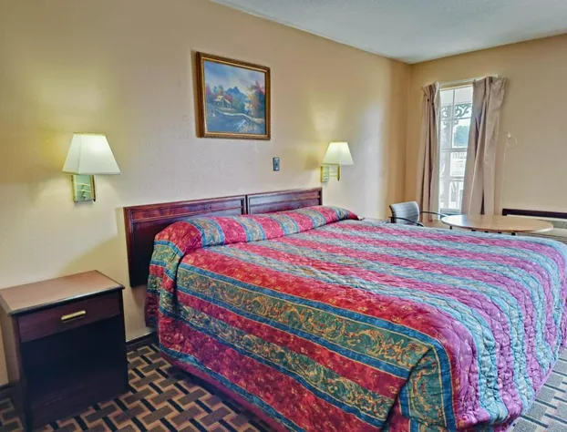 Victorian Inn hotel detail image 3