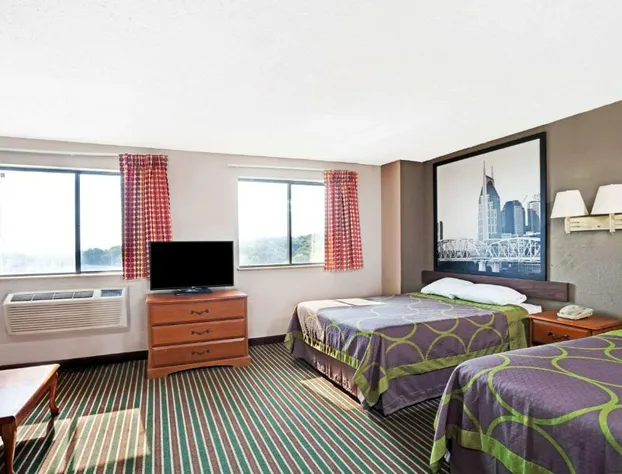 Super 8 by Wyndham Nashville/ Dntn/ Opryland Area hotel detail image 2