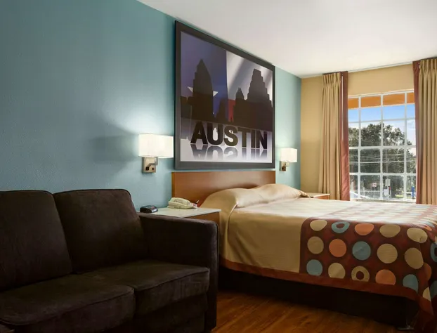 Super 8 by Wyndham Austin Downtown/Capitol Area hotel detail image 3