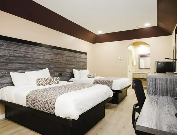 Sapphire Inn & Suites hotel detail image 4