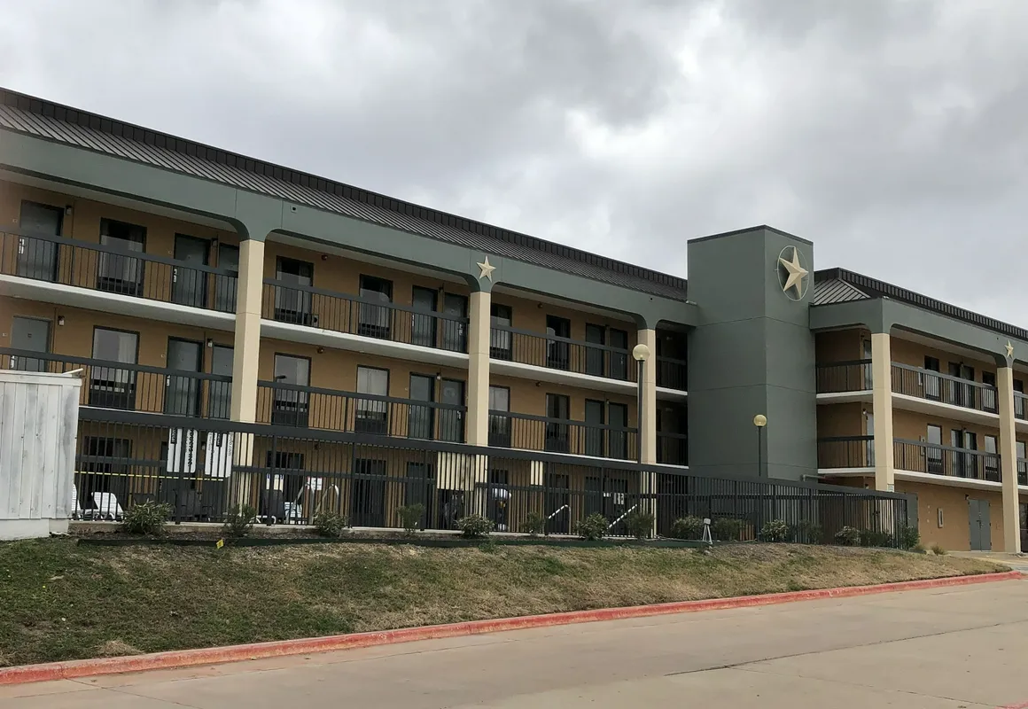 Quality Inn West Fort Worth hotel hero