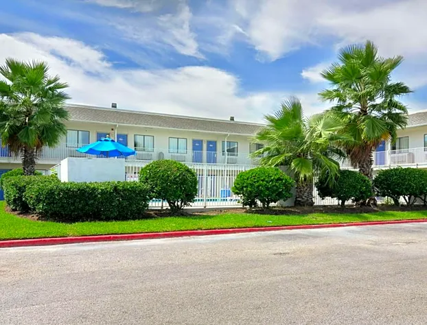 Motel 6 Galveston, TX hotel detail image 3