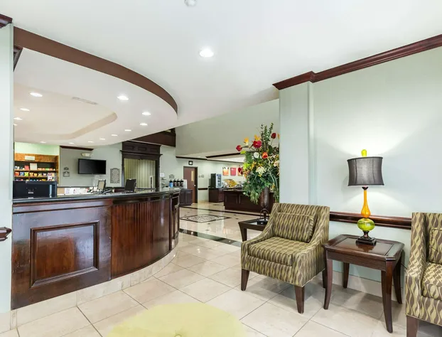 Comfort Suites Beaumont I-10 hotel detail image 4