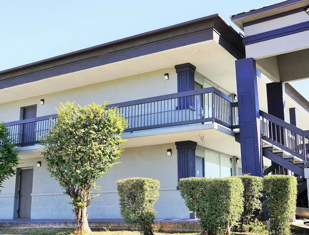 Hotel elev8 hotel detail image 1