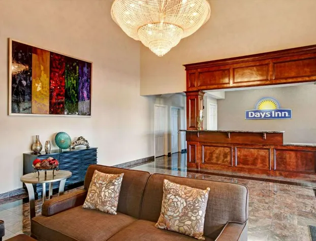 Days Inn & Suites by Wyndham Houston North/Spring hotel detail image 1