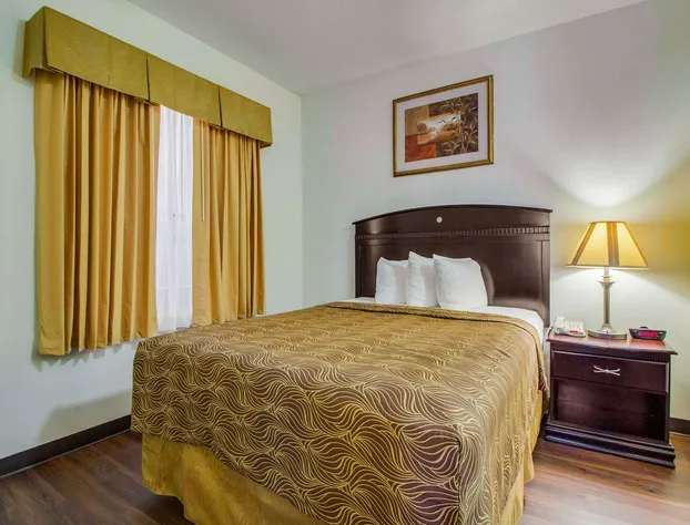 MainStay Suites Texas Medical Center/Reliant Park hotel detail image 3