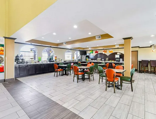 Quality Inn & Suites Lubbock South hotel detail image 4