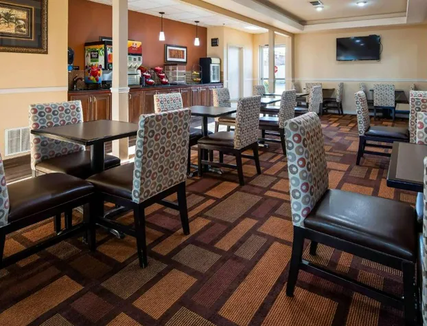 Baymont by Wyndham Lubbock hotel detail image 2