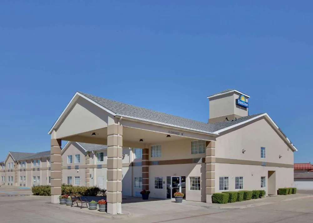 Days Inn by Wyndham Mesquite Rodeo TX hotel hero