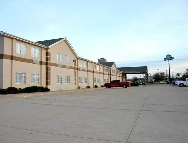 Days Inn by Wyndham Mesquite Rodeo TX hotel detail image 1