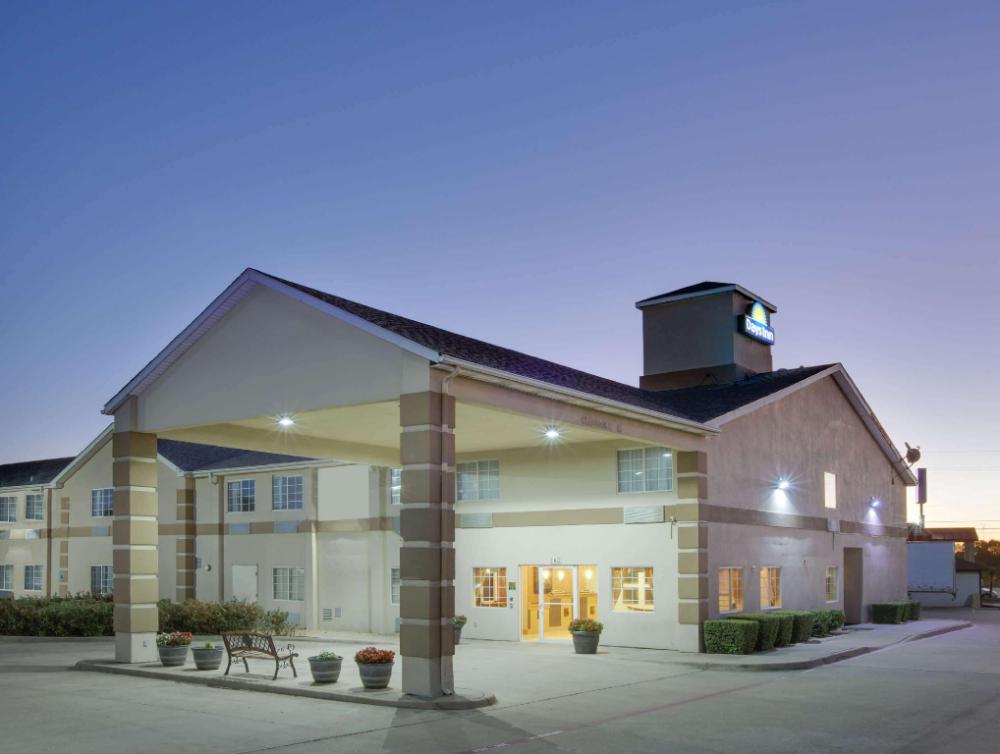 Days Inn by Wyndham Mesquite Rodeo TX hotel hero