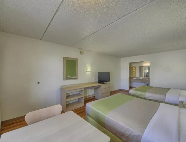 Motel 6 San Antonio, TX - Northwest Medical Center hotel detail image 4