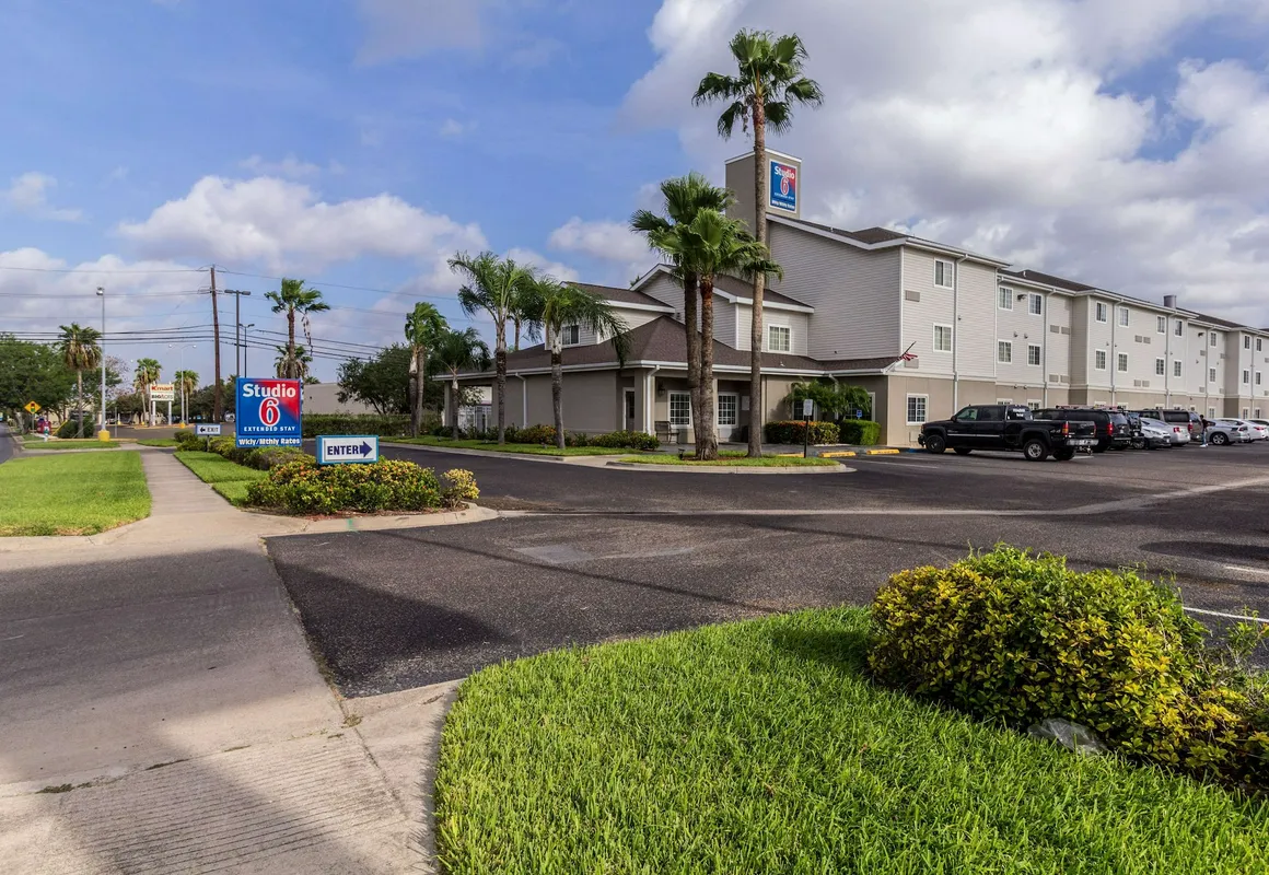 Studio 6 Mcallen, TX hotel hero