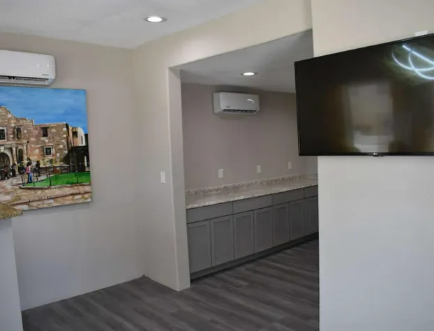 Days Inn by Wyndham San Antonio Alamo/Riverwalk hotel detail image 4