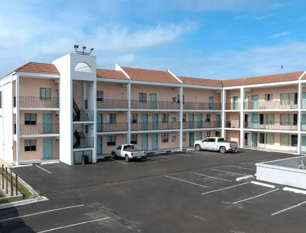 WindWater Hotel and Marina hotel detail image 3