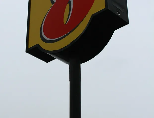 Super 8 by Wyndham Victoria/North/Mall Area hotel detail image 2