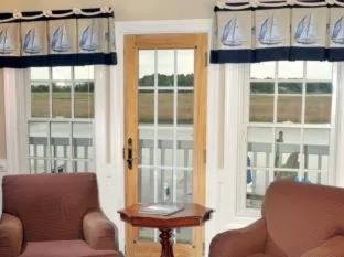 Smithfield Station hotel detail image 2