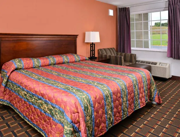 Americas Best Value Inn Richmond South hotel detail image 3