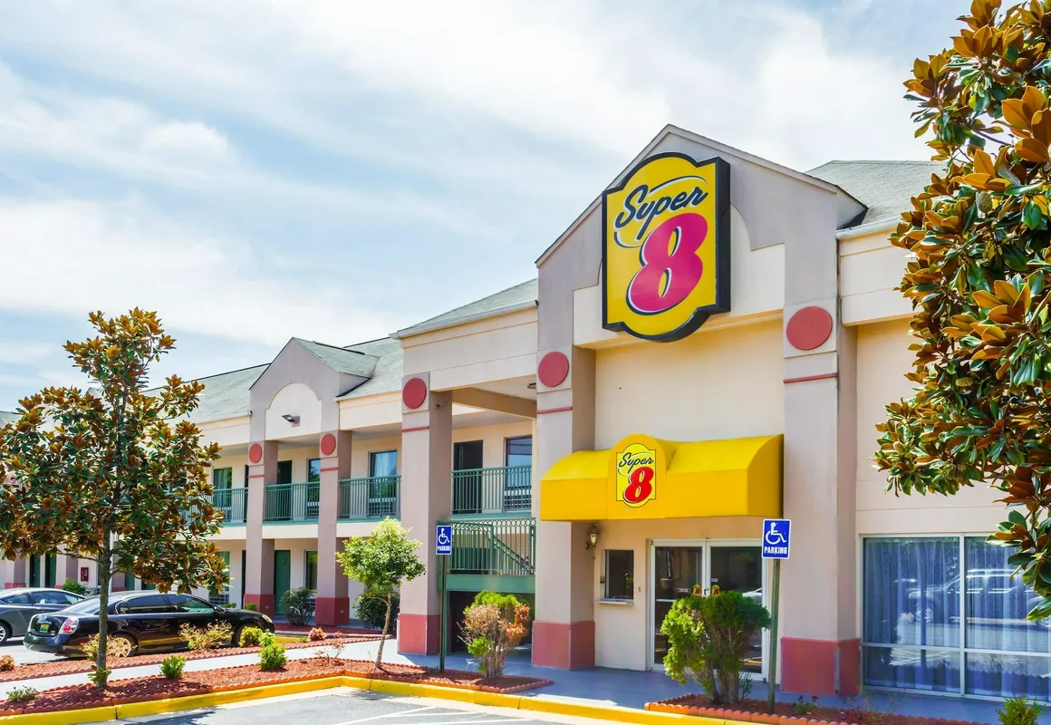 Super 8 by Wyndham Stafford hotel hero