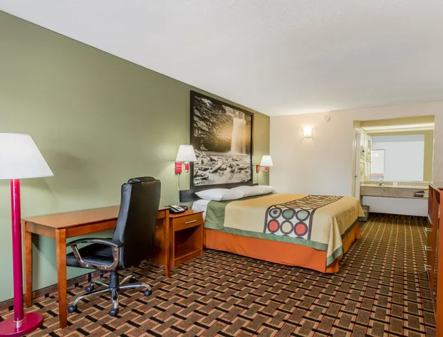 Super 8 by Wyndham Stafford hotel detail image 3