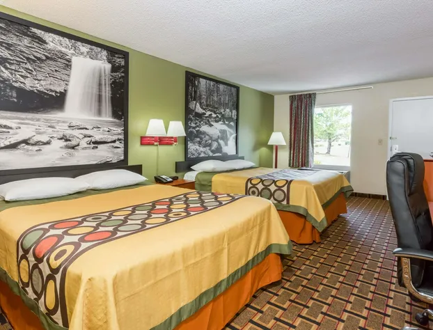 Super 8 by Wyndham Stafford hotel detail image 4