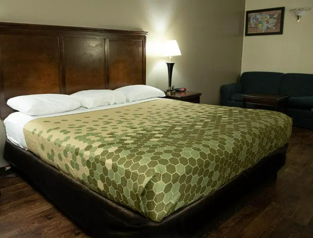 Econo Lodge Hopewell Near Fort Lee I-295 hotel detail image 4