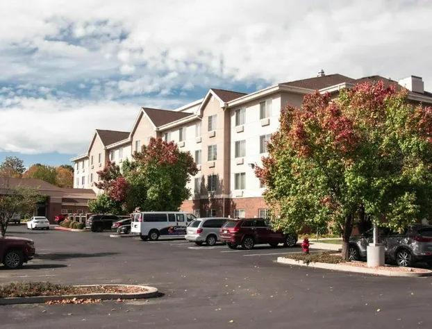 Comfort Suites Salt Lake City Airport hotel detail image 2