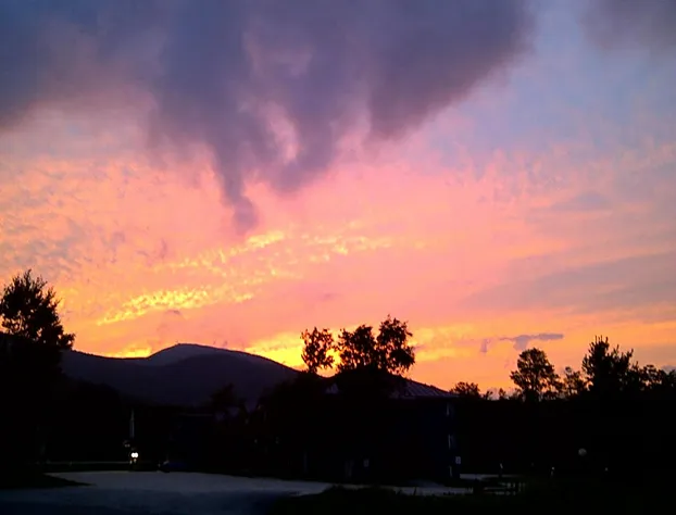 Cascades Lodge hotel detail image 1