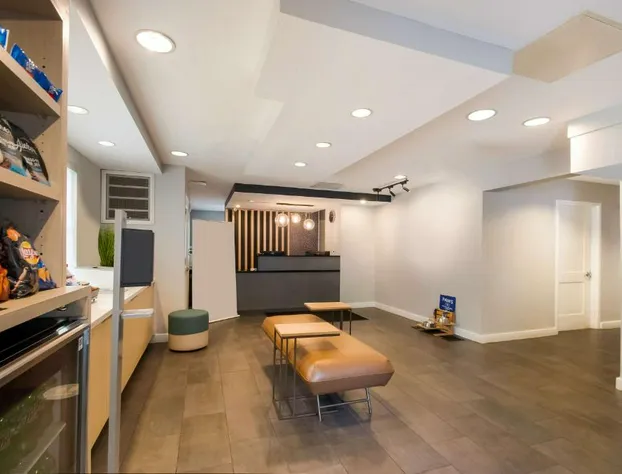 Sonesta Simply Suites Falls Church hotel detail image 4