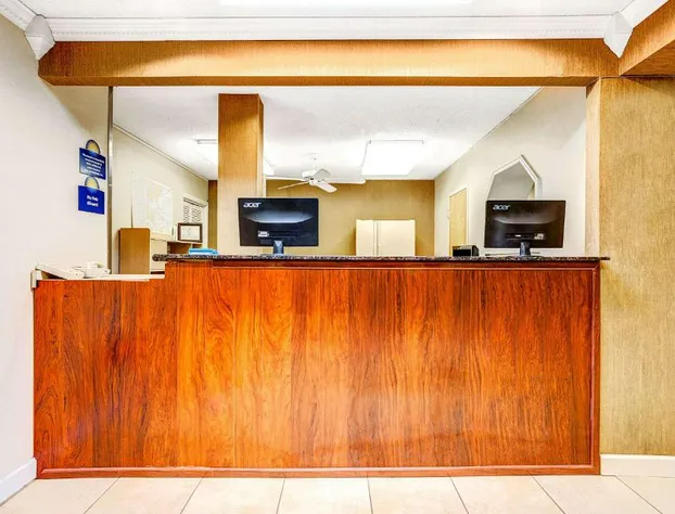 Days Inn by Wyndham Chesapeake hotel detail image 3