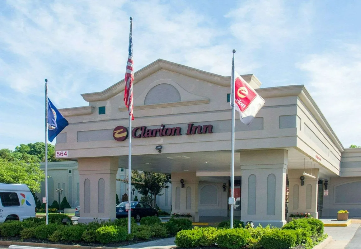 Clarion Inn Fredericksburg North hotel hero