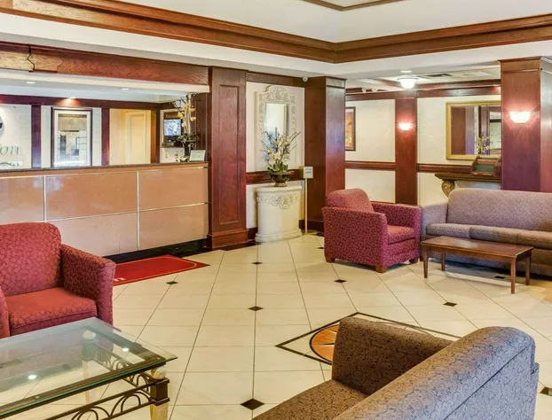 Clarion Inn Fredericksburg North hotel detail image 4