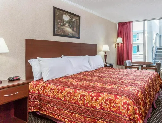 Ramada Limited Norfolk hotel detail image 3