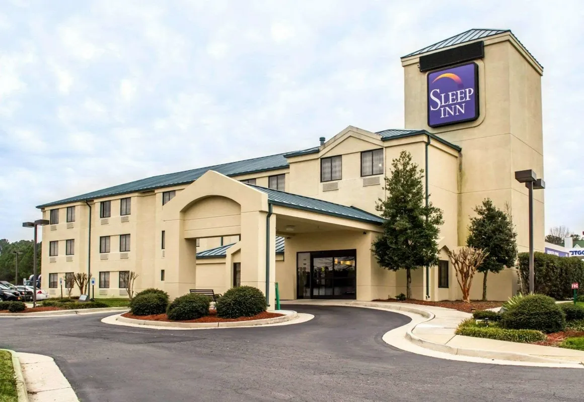 Sleep Inn Richmond South hotel hero
